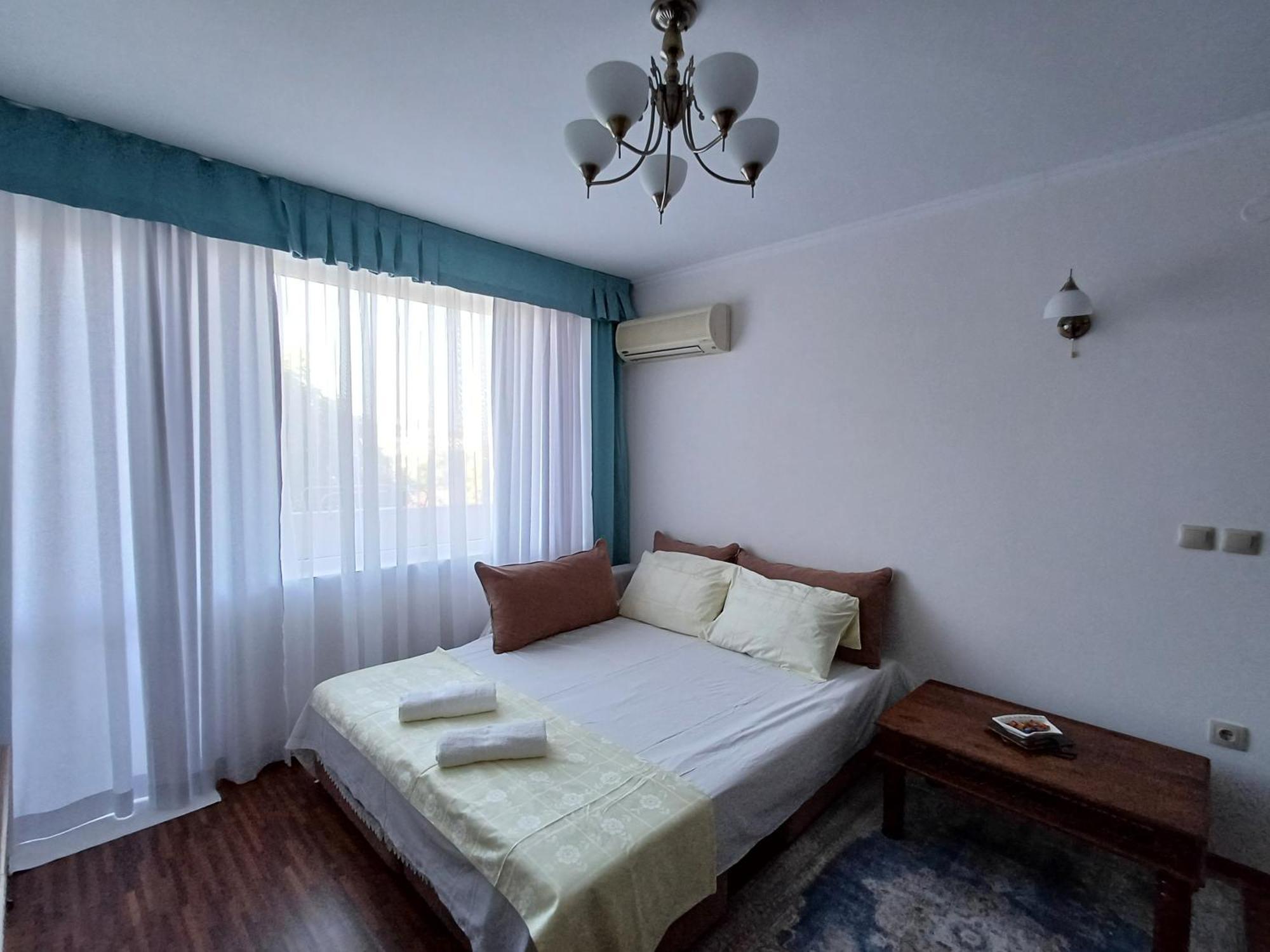 Wild Cherry Apartments Sveti Konstantin Buitenkant foto